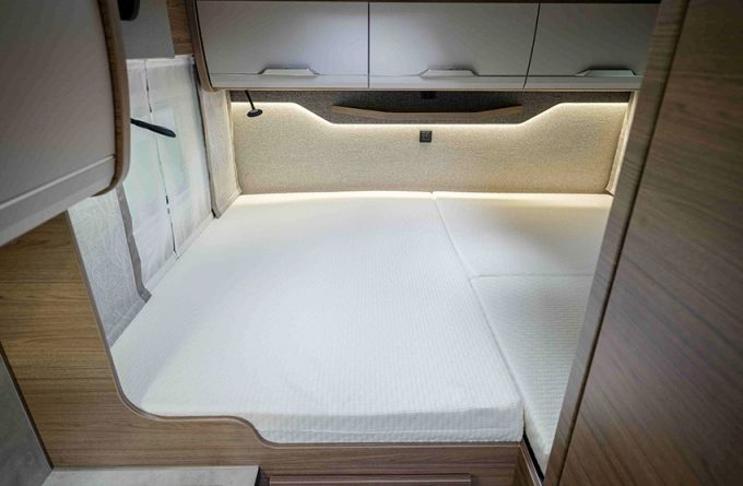 Knaus Tourer Van Un Camping Car Aussi Agile Qu Une Automobile Actus Des Marques Camping Car