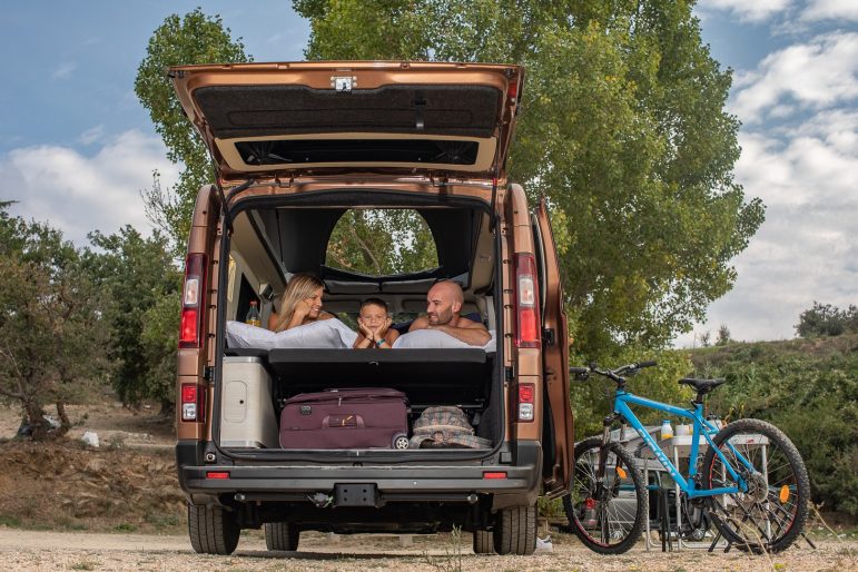 Un aménagement de fourgon pour les vélos - fait pour les loisirs